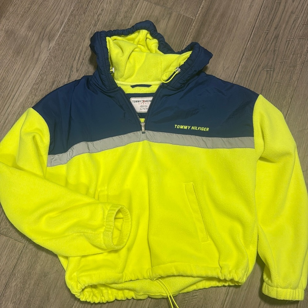 Tommy pull over xl